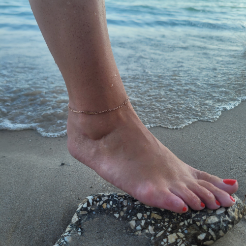 Chaine de Cheville Réglable Femme en Acier Inoxydable Or Rose Fin Breloque Love Coeur plage