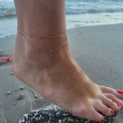 Catena regolabile per caviglia da donna in acciaio inossidabile color oro rosa con doppia catena e nappa a croce