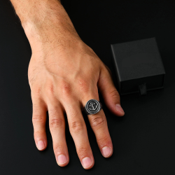 Bague chevalière pour homme en acier avec ancre marine bords laurier