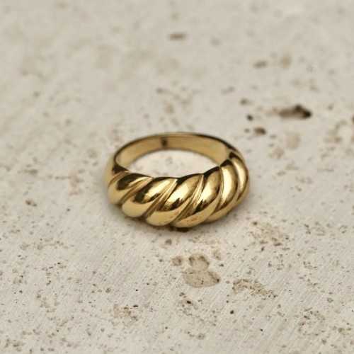 Gold Dome Climbing Chivalry for Women Crescent Torsaded Gold Stainless Steel