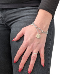 Damenarmband aus Edelstahl mit personalisiertem Herzanhänger