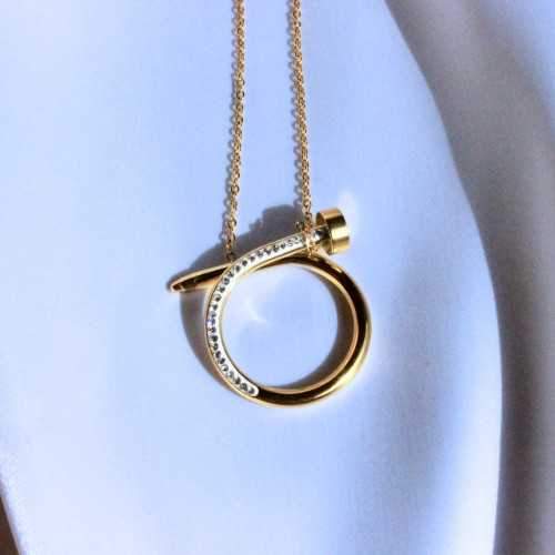 Collana e pendente a cerchio con perno infinito da donna in catena di acciaio dorato fino