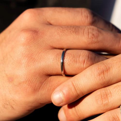 Alleanza Fine 2mm anello nuziale per uomo in acciaio inossidabile argento