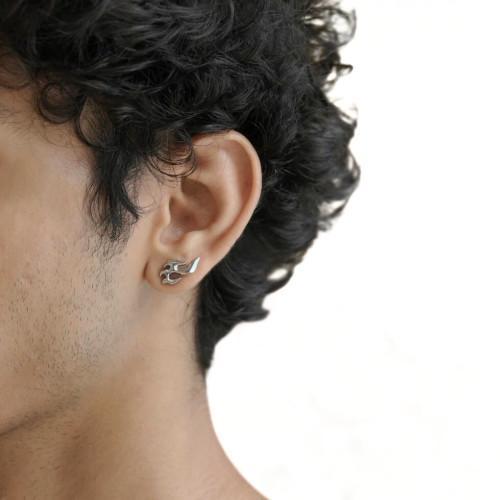 Boucles d'Oreilles pour Homme en Forme de Flamme et Tige Fermoir Poussette Acier Inoxydable Argent