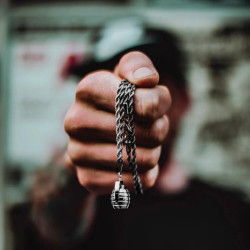 Collar colgante de Granado de Hombres Ejército Militar del acero inoxidable - Cadena cubana incluida