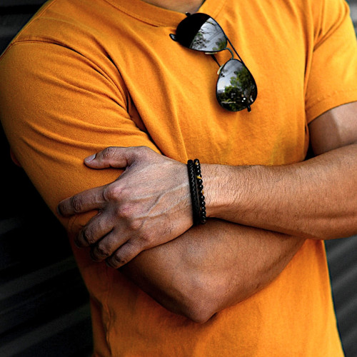 Men's bracelet double row braided leather and natural tiger eye stones with customizable d的onyx beads and clasp