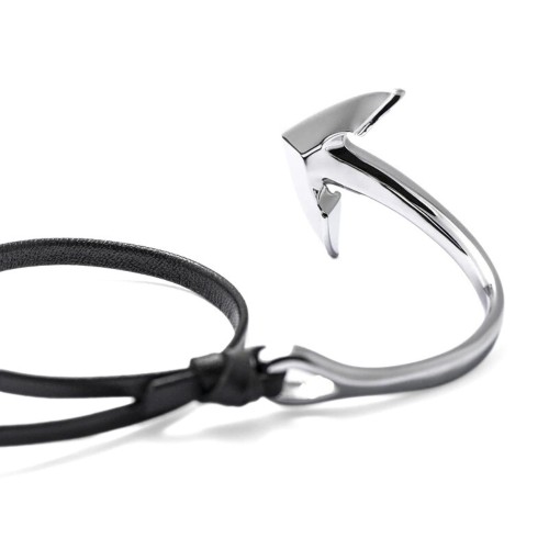 Men's Triple Black Cattle Leather Bracelet - Custom Anchor Clasp