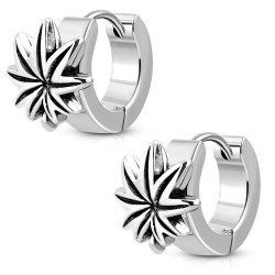 Par de pendientes de acero para hombre con clips de hoja de cannabis