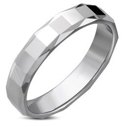 Anello a fascia donna in tungsteno sfaccettato intagliato con diamante 4mm