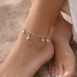 Chaîne de Cheville Femme en Acier Inoxydable avec Breloques Boules Or & Clé de Sol 2