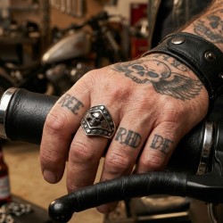 Biker GNON BIKER RING per AGETXT Acciaio inossidabile con testa di morte e stelle 2