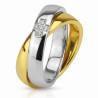 Anillo de compromiso de mujer con dos anillos entrelazados en acero plateado y dorado