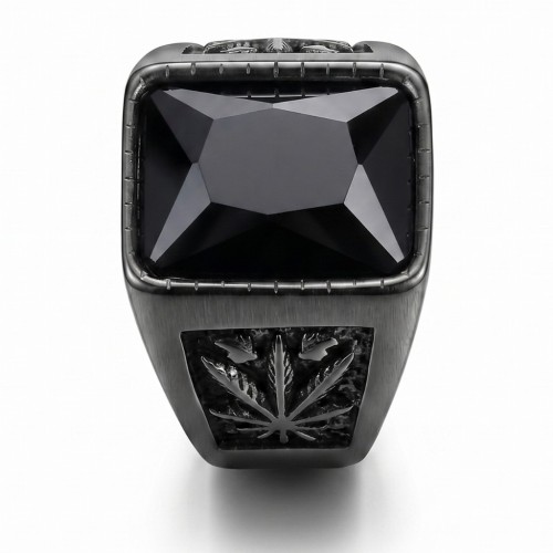 Detalle de la hoja de cáñamo tallada en el lado del anillo negro grande