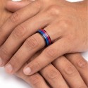 Anello di rilassamento maschile nero con lgbt e simbolo di orgoglio bisessuale