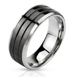 Anello uomo in acciaio inox lucido con grande banda centrale e due scanalature nere