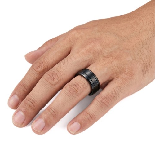 Anneau de mariage masculin noir profond et inrayable avec bords polis et rainures