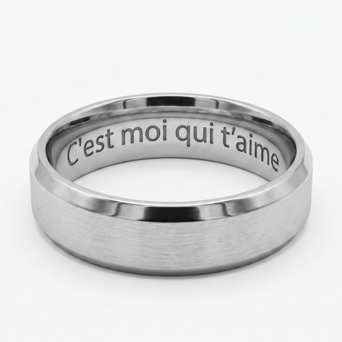 Gebürstetes Edelstahl-Bündnis mit Gravur mit seinem Innenraum, um einen personalisierten Lasergravur zu erhalten