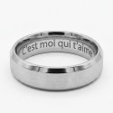 Gebürstetes Edelstahl-Bündnis mit Gravur mit seinem Innenraum, um einen personalisierten Lasergravur zu erhalten