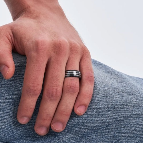 Moderner Edelstahl-Mann-Ring verziert mit drei grauen Bändern