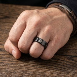 Modern black stainless steel man ring with cannabis sheets with simplified drawing 2