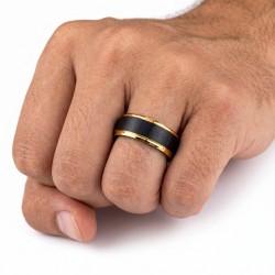 Hombre moderno en hombre en acero inoxidable de dos tonos con diadema negra cepillada y bordes dorados 2