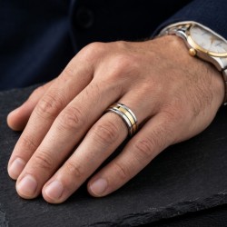 Bague alliance moderne pour homme en carbure de tungstène anti-rayures avec superbe bande centrale plaquée or 2