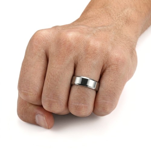 Tungsten man ring view highlighting its inrayable properties and total water resistance