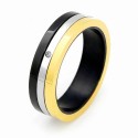 Anello moderno ed ampio anello per uomo in acciaio tricolore con tre nastri adesivi oro argento nero