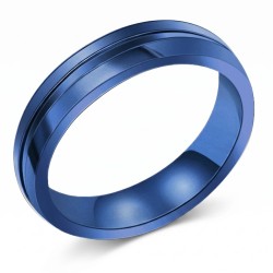 Bague moderne et large pour homme en acier inoxydable avec finition entièrement bleue et bande centrale rainurée