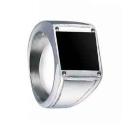 Bague chevalière moderne et large pour homme en acier inoxydable avec une face rectangulaire sertie d'un cabochon noir 2
