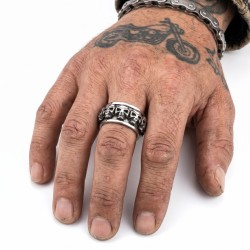 Stahlmann Stressring | Ring drehen Todesköpfe 2