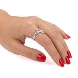 Anello da donna moderna in serpente di serpente a forma di acciaio inox argentato con scale profondamente incise 2