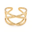 Adjustable woman in gold stainless steel with fine gold with elegant crossed rank pattern.