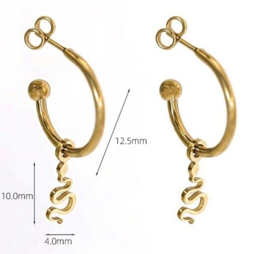 Détails et dimensions sur les boucles d'oreilles en acier inoxydable doré, mettant en valeur le design du serpent ondulé.