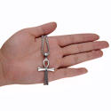 Herrenhalskette Ägyptisches Kreuz Anhänger Ankh Stahlfarbe Ihrer Wahl Silber an einer Hand