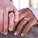 MAN stahl Verlobungsring Ring schwarz Koa Alliance Wood Central Band für Hochzeit