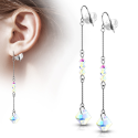 Paire de boucles d'oreilles femme acier double chaîne et perles arc-en-ciel portée oreille