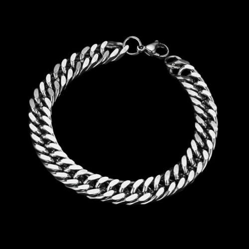 Bracelet gourmette homme acier maille cubaine serrée 21cm 9mm sur fond noir