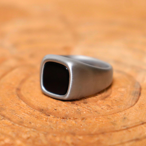 Sfondo in legno argento in acciaio inox nero onyx nero