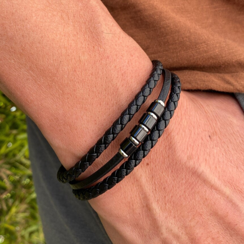 Schwarzes Lederarmband Männer geflochtene Dreifachbinder und Verschluss Magnetstahl 20cm