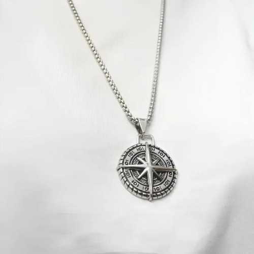 Necklace pendant compass star pink winds lucky happiness steel man