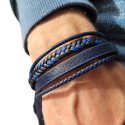 Brazalete de cuero para hombre de cuatro hileras en color azul con cierre de acero negro