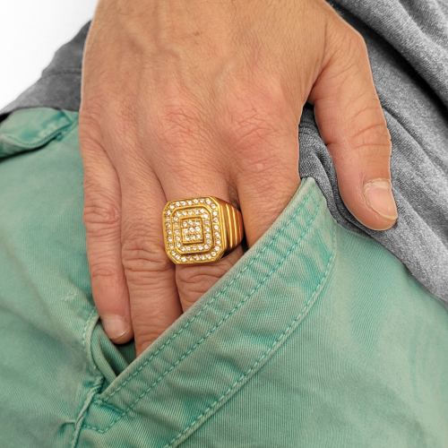 Herren-Siegelring aus feinem Goldstahl, besetzt mit Steinen, Kristallen, künstlichen Diamanten