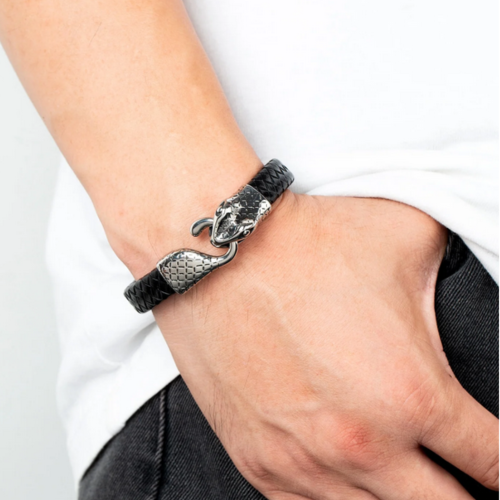 Pulsera de cuero negro cierre Ouroboros cabeza de serpiente en acero para hombres